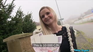 Suburban teen girl môže byť v prdeli pre peniaze