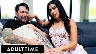 Hot Gal Ritchie tvrdo vyjebaný s veľkým vtákom