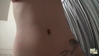 Veľké prsia ázijské milf z pohľadu pov