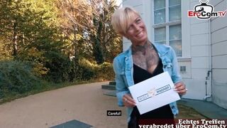 Tenký nemecký blond teen dostane raňajky dátum neočakávaného jebania