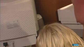 Pšenica plná spermií - divoký sex s blond tínedžerom