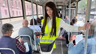 Autobusová šoférka zmení svoj život a pretiahne pasažiera