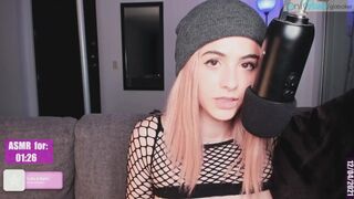 Gia pekár hovorí s vami špinavé v mikrofóne v asmr