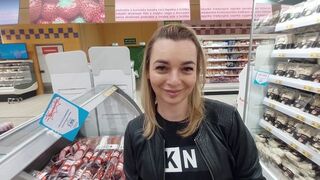 Stretol som ho na nákupy, nasral sa na verejné WC, a prehltol obrovský vír