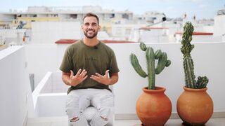 Robbie oz, sex guru a pornohviezda jeba 30 videí za 30 dní