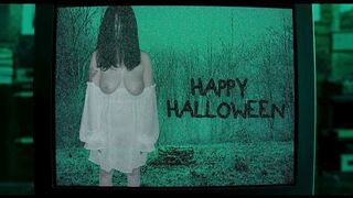 Nepozeraj sa na Halloween, pretože je na tebe sadako