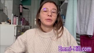 Extrémne pukajúce teen fuck školské dievča