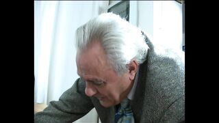 Skutočný taliansky milf pornohviezda je na hovno 4 súkromné zločinci