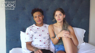 Mladý latinský pár amatérsky kurva - Hot Guys Fuck