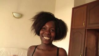 Pretty black amatérsky medzirasový análny casting sex video