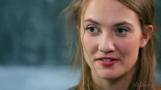 Dahlia Sky 's čarodejníctvo lesbické zvádzanie